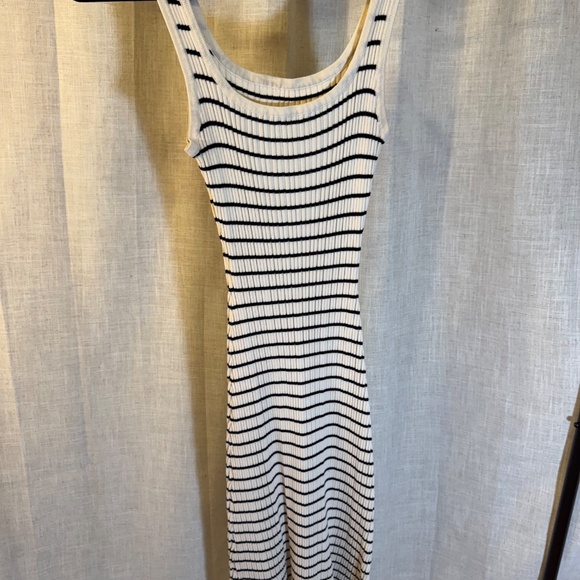 Commense Ribbed Striped Knit Midi Dress – Size S - Picture 5 of 10